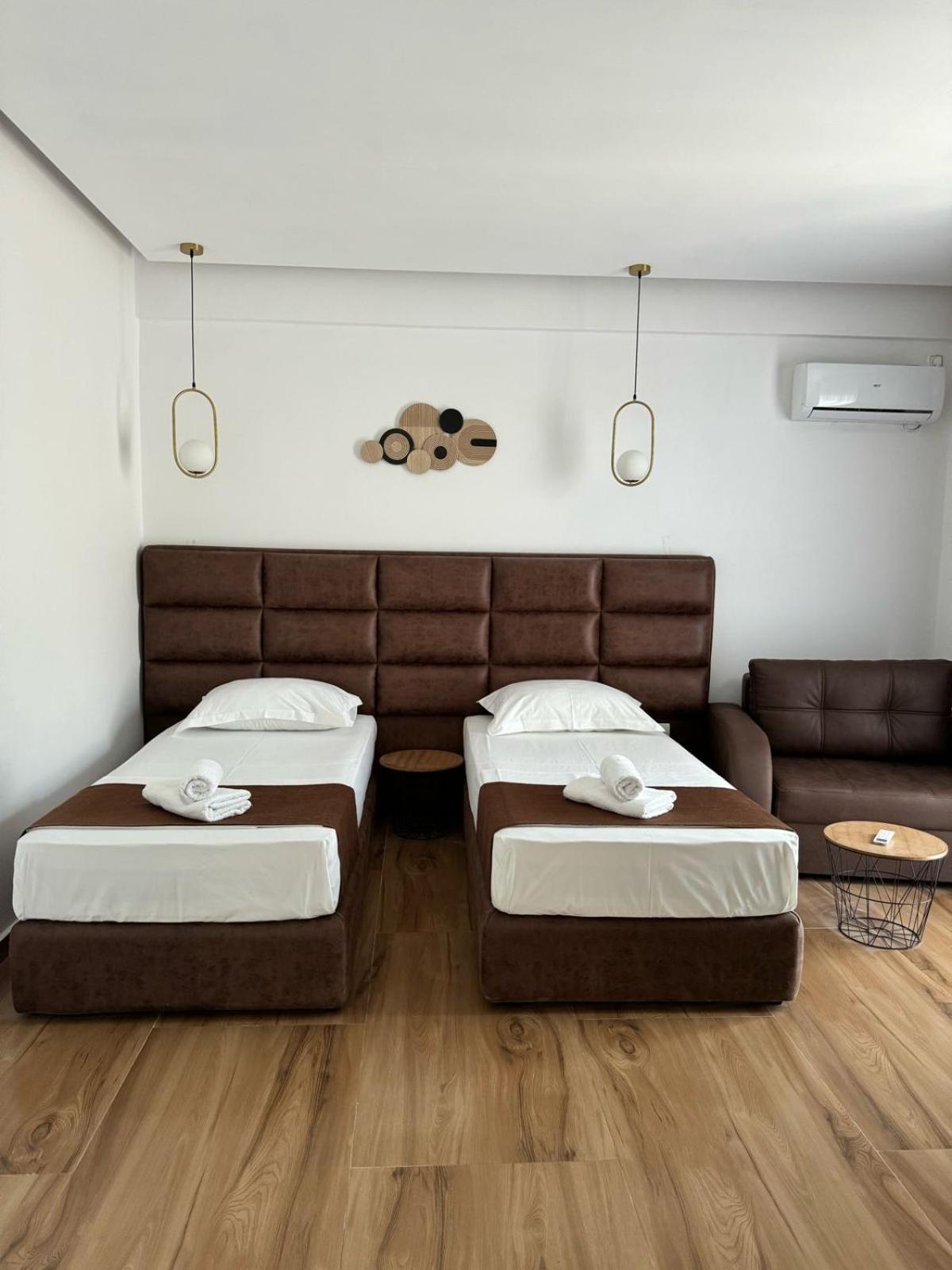 Ansi Paradiso Apartaments Sarandë Exterior foto