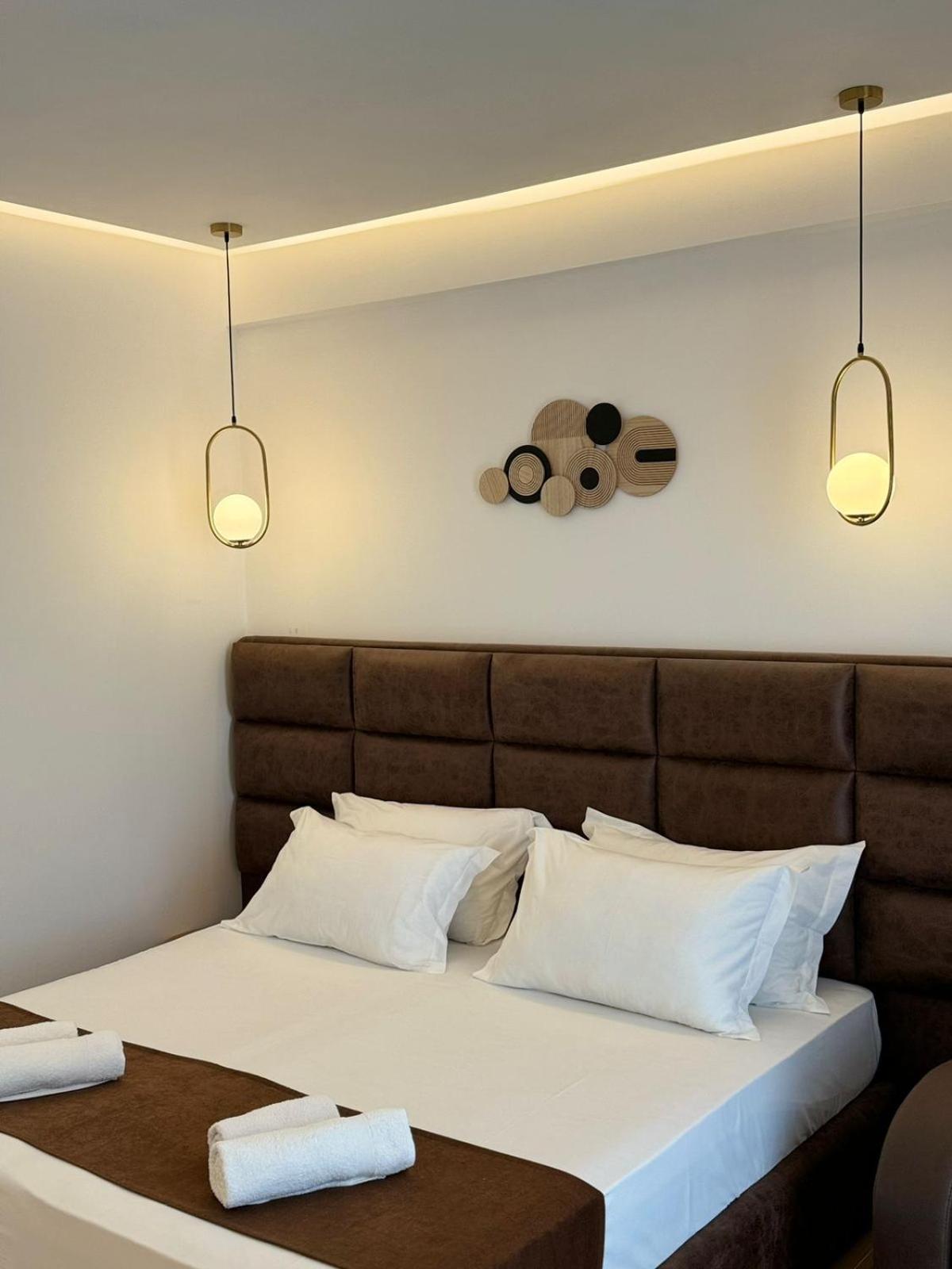 Ansi Paradiso Apartaments Sarandë Exterior foto