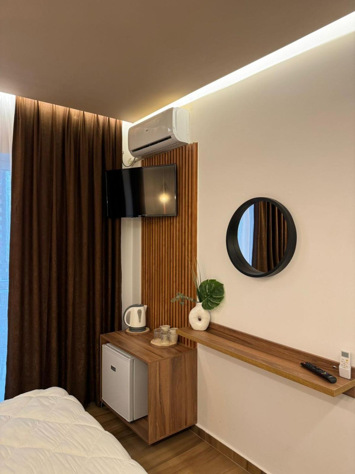 Ansi Paradiso Apartaments Sarandë Exterior foto